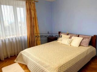 Оренда 3-кімнатної квартири м. Деміївська за адресою просп. ...