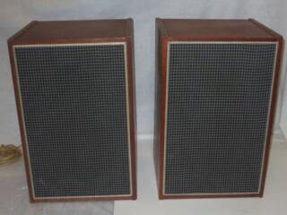 Акустические колонки СССР 10 МАС-1М. состояние хорошее для своих лет.