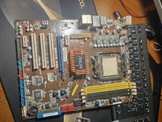 Продаю asus M3N78 pro