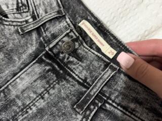 Джинсы Levi’s