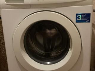 Продам стиральную машинку