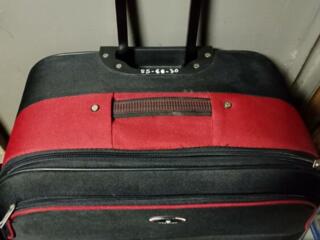 Чемодан большой 500 р