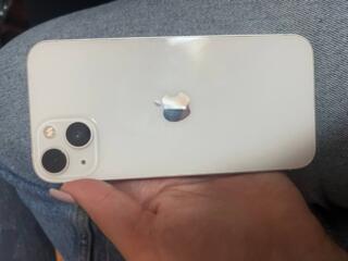 Продам iPhone 13 в отличном состоянии
