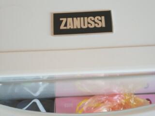 Продам морозильник ларь на объём 500 литров