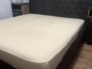 БОЛЬШАЯ очень качественная кровать ФАБРИЧНОГО пр-ва+НОВЫЙ матрас