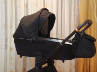 Продам коляску 2 в 1