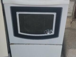 Продам газовую плиту в хорошем состоянии