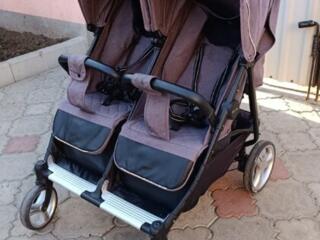 Продам коляску для двойни
