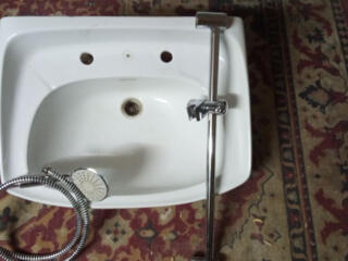 РАКОВИНА КЕРАМИЧЕСКАЯ б/у