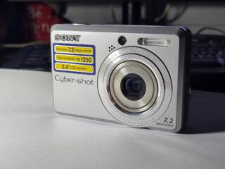 Sony Cyber-Shot DSC-S730