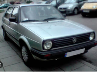 Куплю ГОЛЬФ -2.3 Пассат или любую малолитражку бенз-газ.  