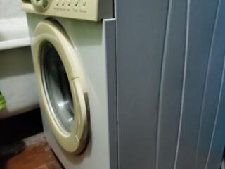 Продам стиральную машину