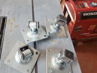 Регулируемая петля для ворот M20, оцинкованное основание 100x100x4