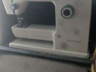 Немецкая швейная машинка