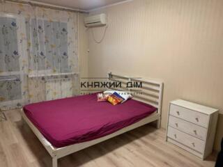 Оренда роздільної 2-кімнатної квартири по вул. Березняківська 26, ...