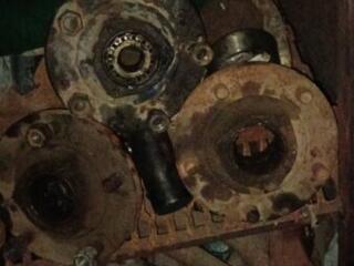 Продам три передние ступицы МТЗ 80 ЮМЗ