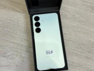 NEW Galaxy S25 12/128