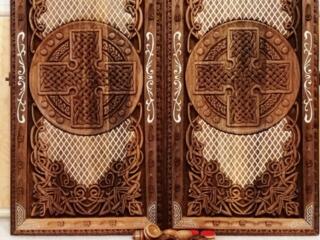 Нарды элитные ореховые резные картина Девушка и Лев эксклюзив!