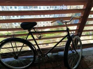 Продаётся надёжный классический советский велосипед. Возможен торг.