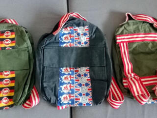 Рюкзаки 90-ых по 100 рублей.