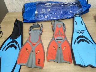 Продам 2 пары ласт для плавания, цена 500 руб, за