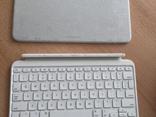 Magic Keyboard Folio for iPad (10th generation) Model A2695