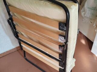 Продается Гостевая кровать раскладная.