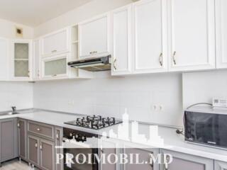 Spre chirie se oferă apartament în bloc nou, sect. Centru, str. ...