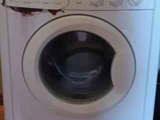 Машинка Индезит на запчасти