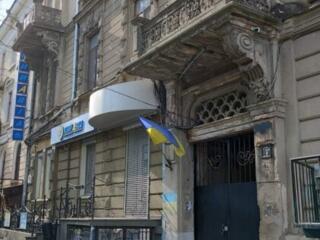 Продам комнату  в самом Центре.