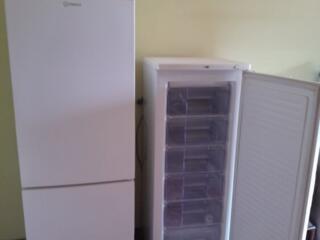 Куплю 2-камерный холодильник и морозильник. Предлагайте свои варианты