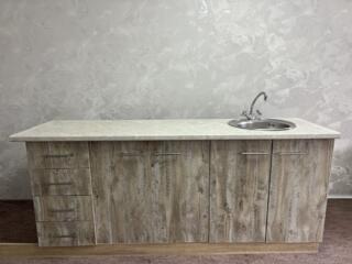 Продам кухню за всё 1200р