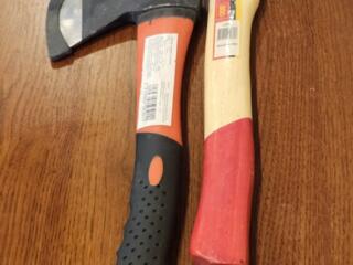 ТОПОРЫ 600, 800 г. Новые. КИСТИ д/потолка, кисти плоские, ЩЁТКА д/стен