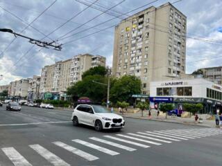Sec. Riscani, bd. Moscova. 2 camere. Prima Linie. Parc Avgan! Reparat