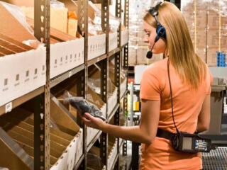 Предлагаем работу в Польше на складах бренда Shane! Одежда. 1300 евро.