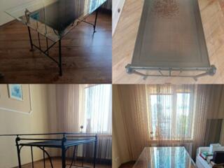 Продаётся стол