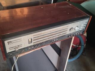 Продам усилитель Элегия 102