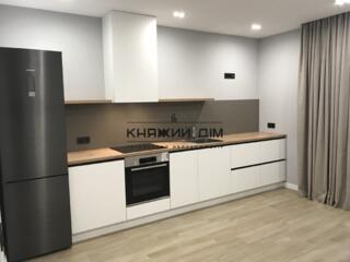 Оренда євро 2-кімнатної квартири у ЖК Тайм, вул. Василя Липківського, 