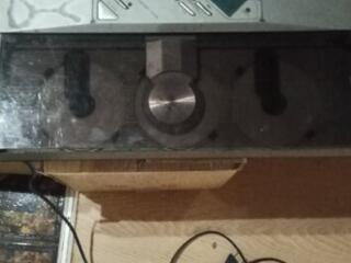 Б/у на запчасти: Производитель компакт-дисков (CD- плеер)