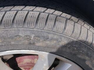 Комплект дисков с резиной на Мазду, зимние