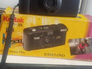 Polaroid 600 PLUS One Step Flash Camera