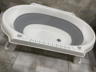 Продам складную детскую ванночку BabyJem