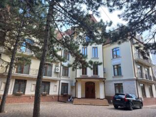 Просторная 2-комнатная квартира площадью 78,5 м² в малоквартирном ...