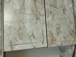 Продам кухонные шкафчики и газплиту 100 руб