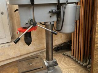 Продам сверлильный станок