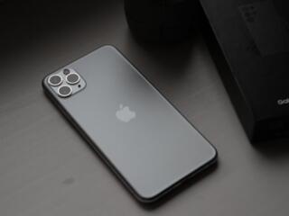 iPhone 11 Pro Max Silver