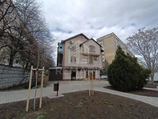 Chirie oficiu perfect pentru IT, la 10€/mp la Ciocana! Amplasare ...