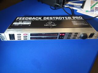 Behringer FBQ2496 Feedback Destroyer FBQ2496
