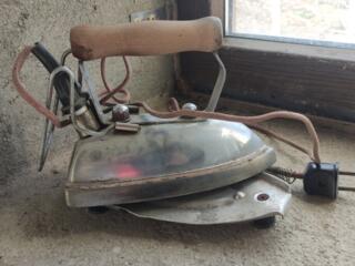 Утюг ретро СССР в коллекцию