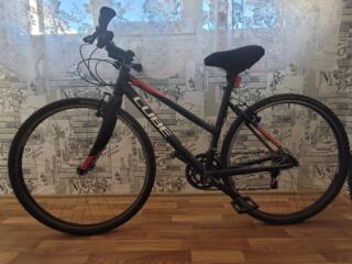 Продам ВЕЛОСИПЕД CUBE!